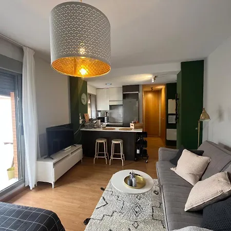 Estudio Centrico Y Moderno En * Málaga